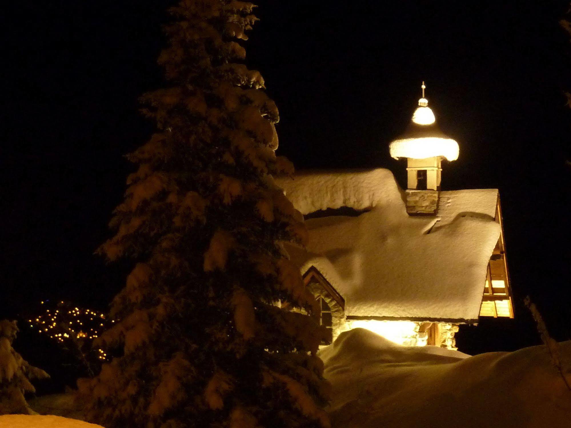 Hotel Les Ancolies 3*